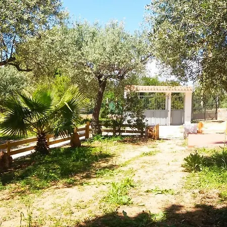 - In Seminterrato In Di Campagna, Piscina Fuori Terra A 4 Minuti Di Auto Dalla Citta *