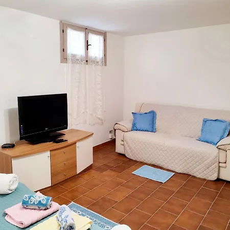 Apartament Alghero Guest House, Oasi Tra Gli Ulivi Con Piscina E Fresche Suites In Seminterrato *