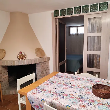 Alghero Guest House, Oasi Tra Gli Ulivi Con Piscina E Fresche Suites In Seminterrato Apartament Alghero