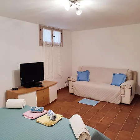 Apartment - In Di Campagna, Piscina Fuori Terra A 4 Minuti Di Auto Dalla Citta *
