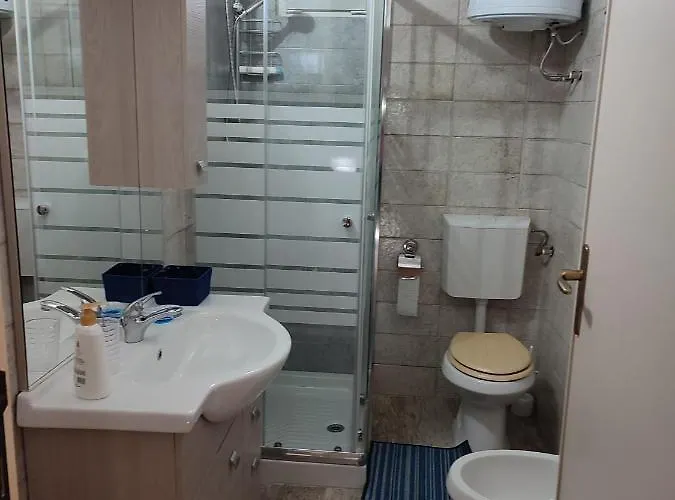 アパート - In Seminterrato In Di Campagna, Piscina Fuori Terra A 4 Minuti Di Auto Dalla Citta アルゲーロ