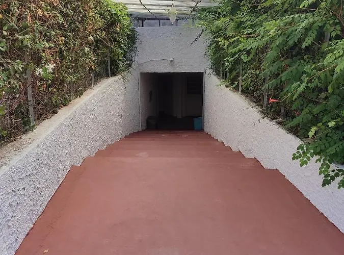 - In Seminterrato In Di Campagna, Piscina Fuori Terra A 4 Minuti Di Auto Dalla Citta * アルゲーロ