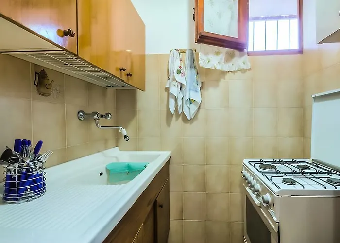 - In Seminterrato In Di Campagna, Piscina Fuori Terra A 4 Minuti Di Auto Dalla Citta * Альгеро